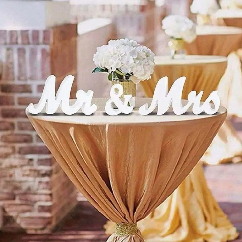 Elegant Bridal Freestanding Mr. & Mrs. Wedding Table Sign